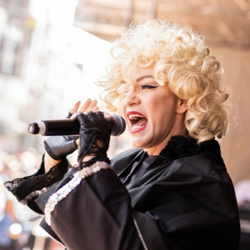 De Madonna Lookalike