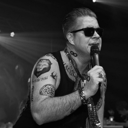 De Robbie Williams Lookalike